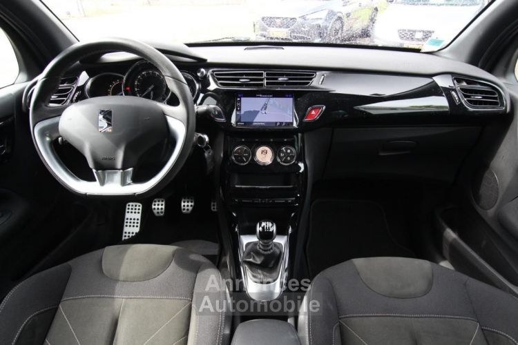 DS DS 3 Cabrio 1.2 PURETECH 130 SPORT CHIC START-STOP - <small></small> 12.990 € <small>TTC</small> - #14