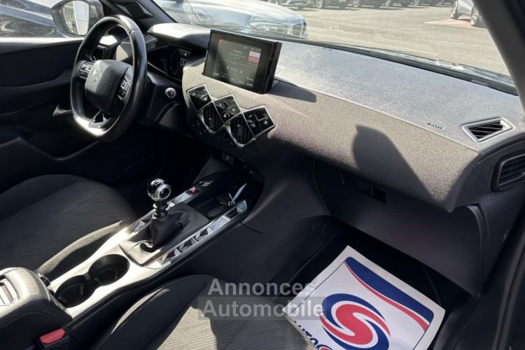 DS DS 3 CROSSBACK 1.5 BlueHDi - 110 So Chic Gps + Clim + Radar AR - <small></small> 19.490 € <small>TTC</small> - #15