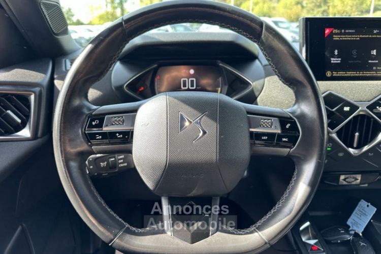 DS DS 3 CROSSBACK 1.5 BlueHDi - 110 So Chic Gps + Clim + Radar AR - <small></small> 19.490 € <small>TTC</small> - #17