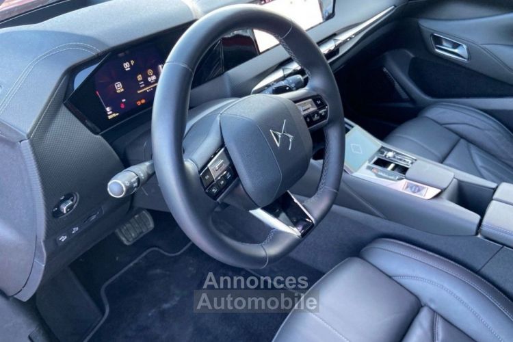 DS DS 4 DS4 CROSS BlueHDi 130 EAT8 RIVOLI CUIR GPS Toit Hayon Caméra Grip - <small></small> 31.450 € <small>TTC</small> - #13