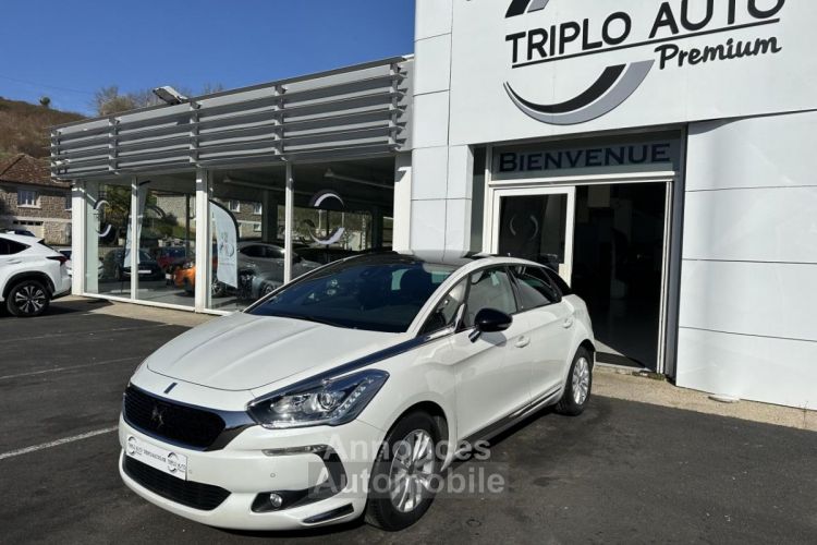 DS DS 5 1.6 BlueHDi - 120 So Chic Gps + Camera AR + Clim - <small></small> 13.990 € <small>TTC</small> - #3