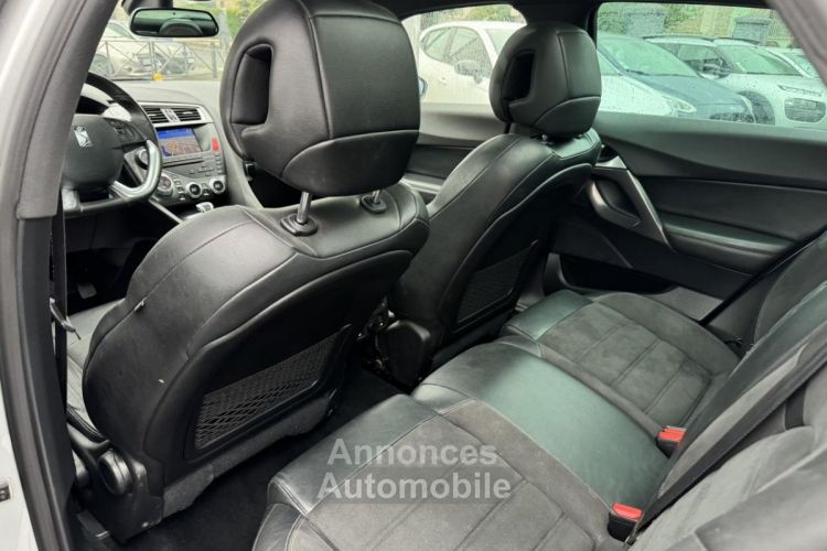 DS DS 5 1.6 e-HDi FAP - 115 Bva Executive Gps + Radar AR + Clim - <small></small> 10.990 € <small>TTC</small> - #21