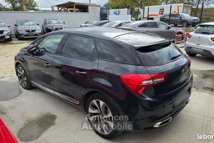 DS DS 5 2.0 e-hdi hybrid4 200h 165 full-hybrid hybrid airdream executive 4x4 bmp bva - <small></small> 12.989 € <small>TTC</small> - #5