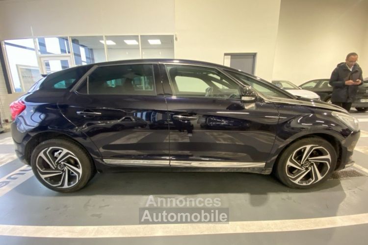 DS DS 5 BLUEHDI 180CH SPORT CHIC S&S EAT6 - <small></small> 14.990 € <small>TTC</small> - #10