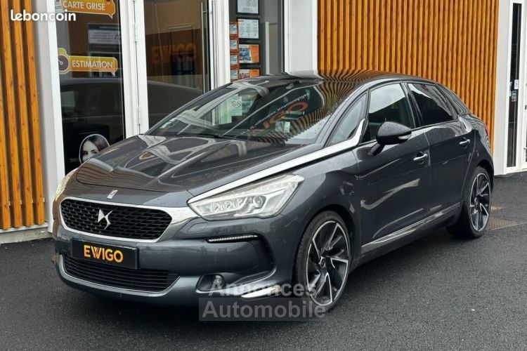 DS DS 5 SPORT CHIC 2.0 150Cv CAMERA DE RECUL + TOIT PANORAMIQUE AFFICHAGE TETE HAUTE - <small></small> 13.780 € <small>TTC</small> - #3