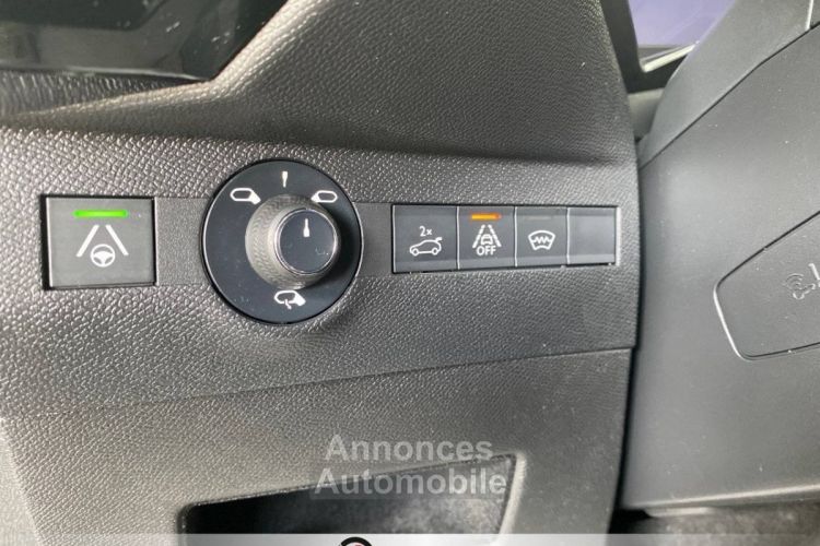 DS DS 7 CROSSBACK PureTech 225 Automatique Rivoli Grand Chic (AM12)  5 portes  (juil. 2019) (co2 128) - <small></small> 27.490 € <small>TTC</small> - #12