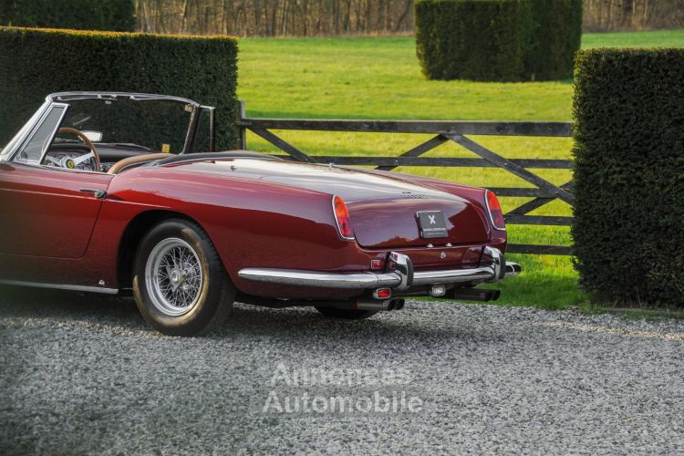 Ferrari 250 GT Cabriolet Séries II By Pinin Farina - <small></small> 1.700.000 € <small>TTC</small> - #15