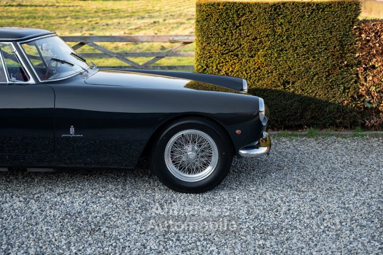 Ferrari 250 GT Coupe Séries 2 By Pinin Farina - <small></small> 730.000 € <small>TTC</small> - #9