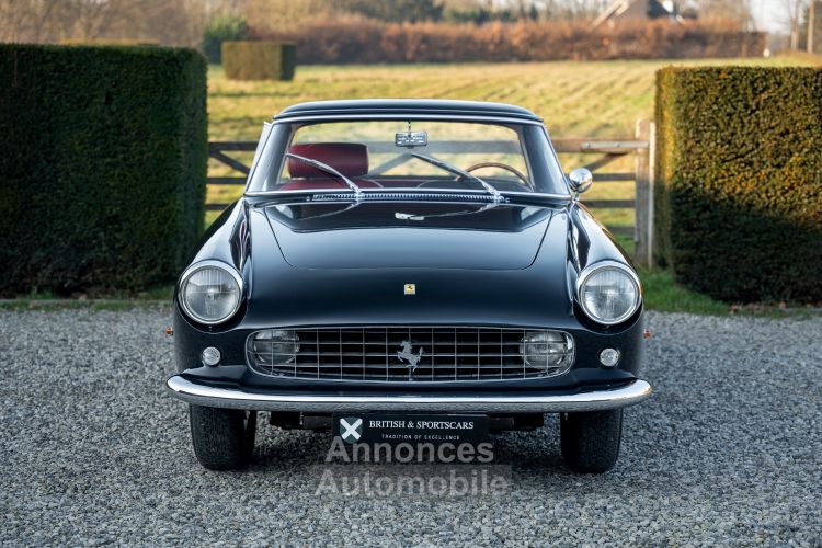 Ferrari 250 GT Coupe Séries 2 By Pinin Farina - <small></small> 730.000 € <small>TTC</small> - #12