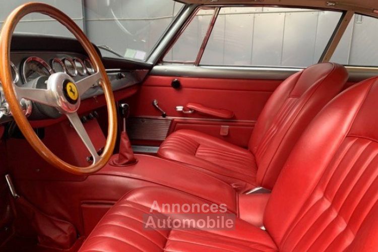 Ferrari 250 GTE - <small></small> 450.000 € <small>TTC</small> - #23