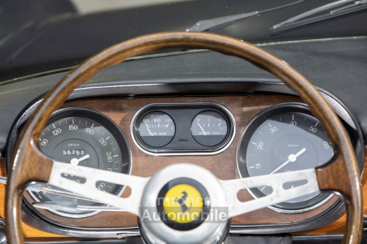 Ferrari 275 GTS - <small></small> 1.650.000 € <small>TTC</small> - #27