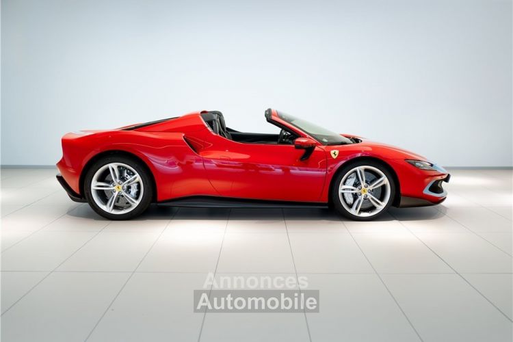 Ferrari 296 GTS 3.0 TURBO V6 HYBRIDE 830 CH - <small></small> 409.900 € <small>TTC</small> - #2