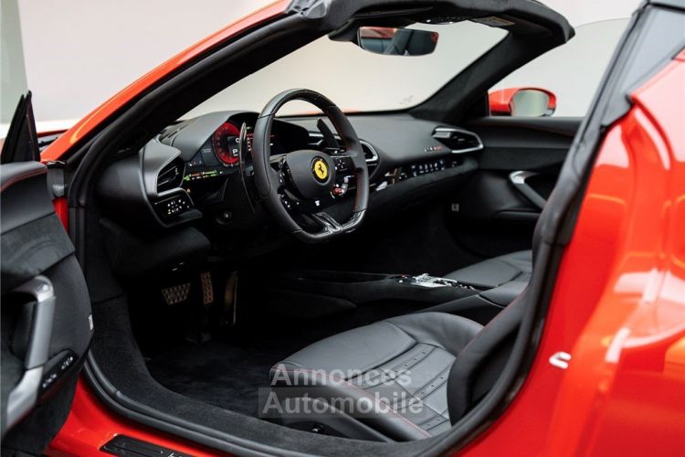 Ferrari 296 GTS 3.0 TURBO V6 HYBRIDE 830 CH - <small></small> 399.900 € <small>TTC</small> - #10