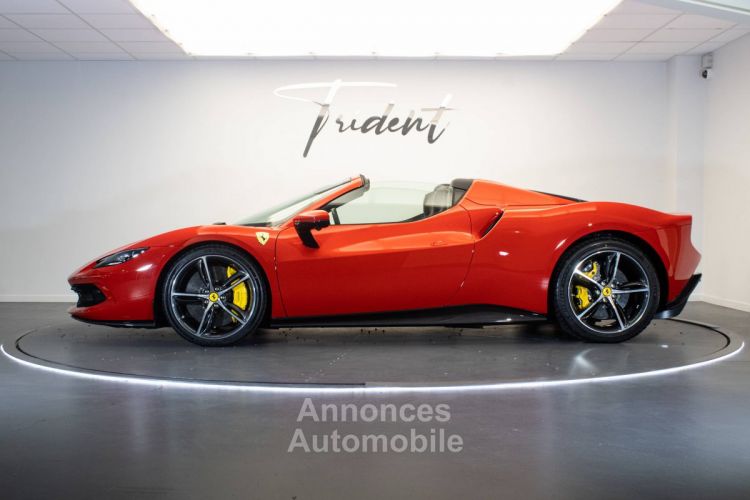 Ferrari 296 GTS 3.0 Turbo V6 Hybride 830 ch  - <small></small> 414.900 € <small>TTC</small> - #8