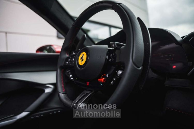 Ferrari 296 GTS Rosso Fiorano Carbon - <small></small> 399.900 € <small>TTC</small> - #26