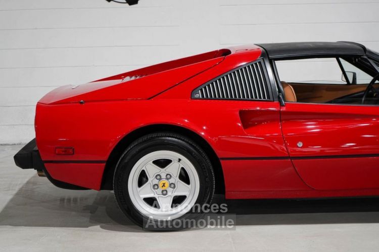 Ferrari 308 - <small></small> 101.100 € <small>TTC</small> - #22