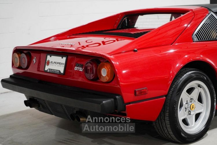 Ferrari 308 - <small></small> 101.100 € <small>TTC</small> - #25