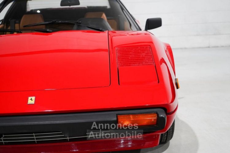 Ferrari 308 - <small></small> 101.100 € <small>TTC</small> - #30