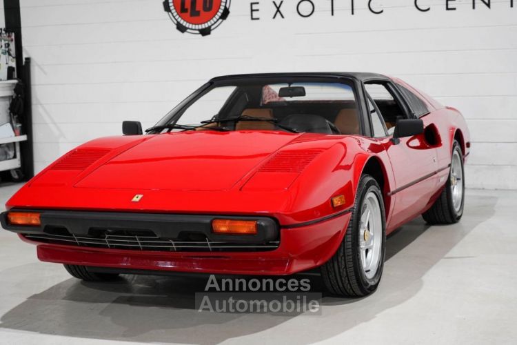 Ferrari 308 - <small></small> 101.100 € <small>TTC</small> - #33