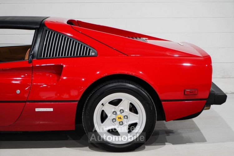 Ferrari 308 - <small></small> 101.100 € <small>TTC</small> - #35