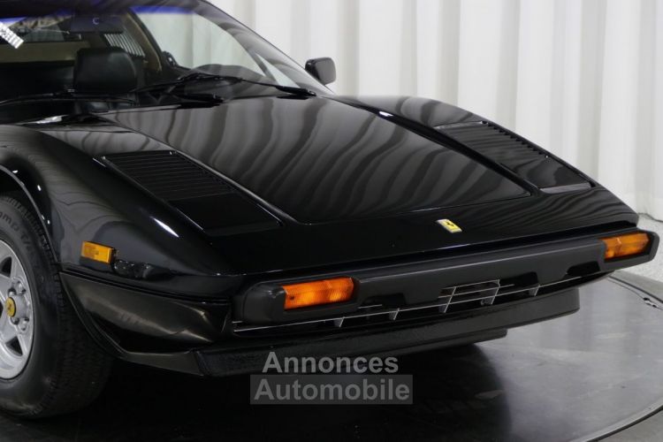 Ferrari 308 - <small></small> 100.800 € <small>TTC</small> - #36