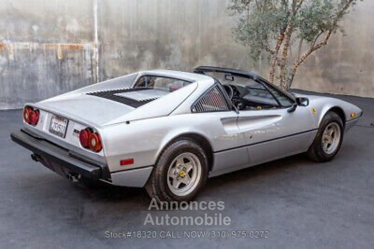 Ferrari 308 - <small></small> 90.400 € <small>TTC</small> - #6