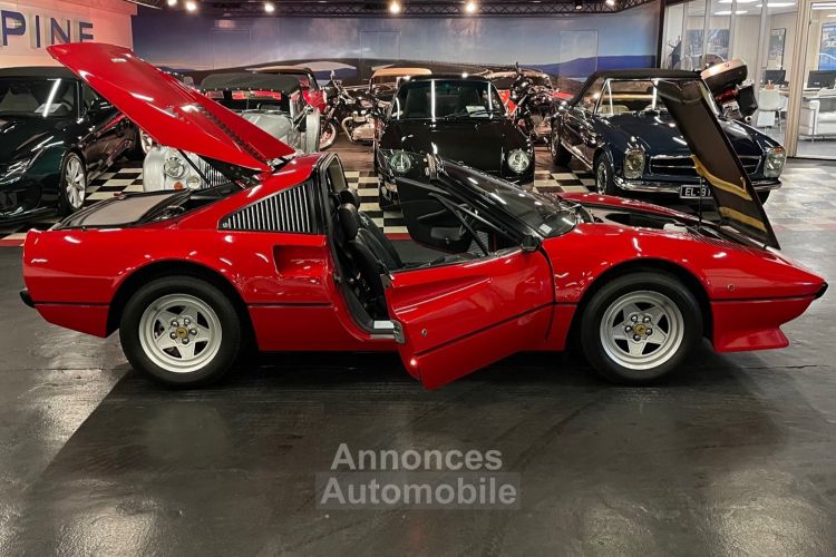 Ferrari 308 GTS CARBURATEUR - <small></small> 145.000 € <small></small> - #23