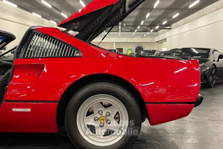 Ferrari 308 GTS CARBURATEUR - <small></small> 145.000 € <small></small> - #24