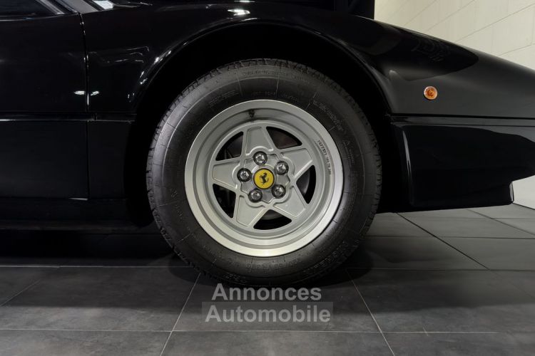 Ferrari 308 GTSi V8 2.9 214 – Française Faible kilométrage 38K De remise en route - <small></small> 119.900 € <small>TTC</small> - #6