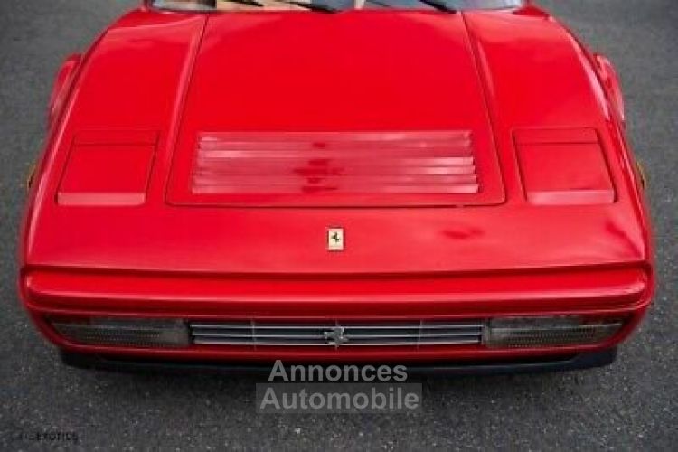 Ferrari 328 - <small></small> 101.000 € <small>TTC</small> - #17