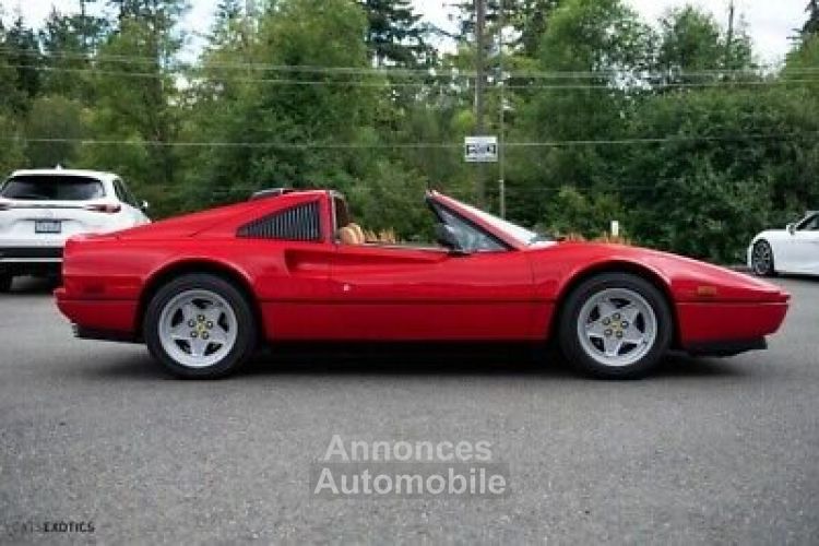 Ferrari 328 - <small></small> 101.000 € <small>TTC</small> - #22