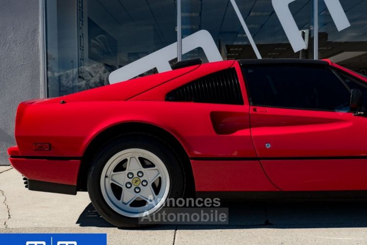 Ferrari 328 - <small></small> 108.000 € <small>TTC</small> - #13