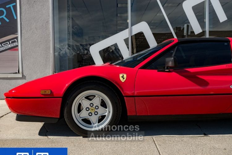 Ferrari 328 - <small></small> 109.000 € <small>TTC</small> - #11