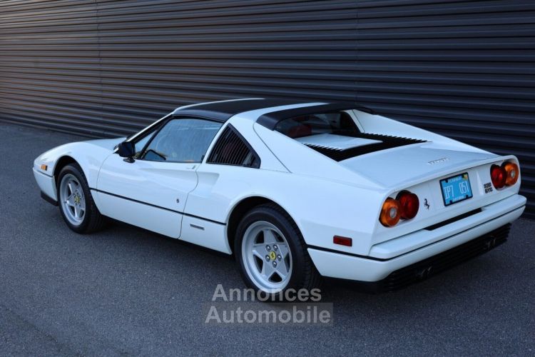 Ferrari 328 - <small></small> 128.000 € <small>TTC</small> - #3