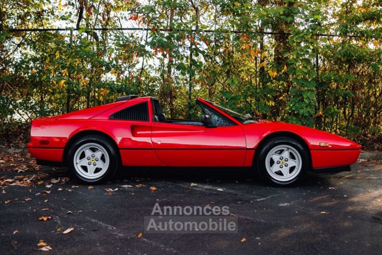 Ferrari 328 - <small></small> 111.400 € <small>TTC</small> - #6