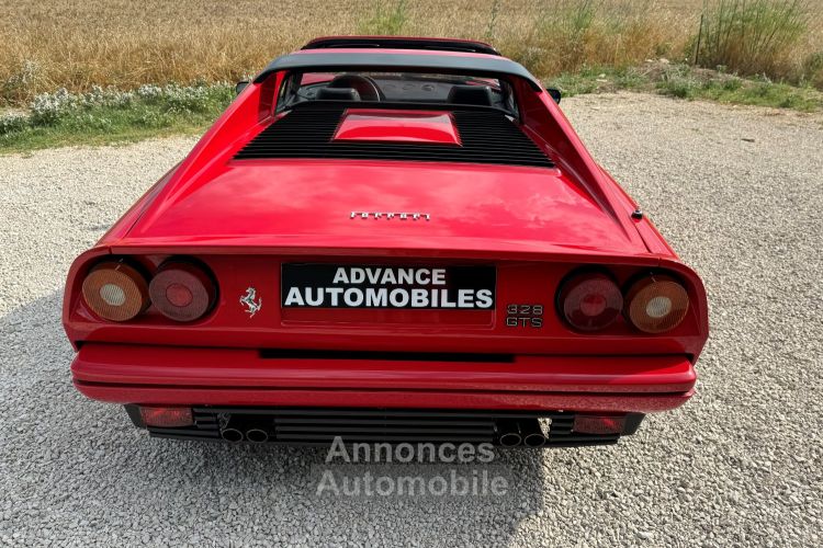 Ferrari 328 GTS V8 3.2 270 - <small></small> 94.800 € <small>TTC</small> - #26