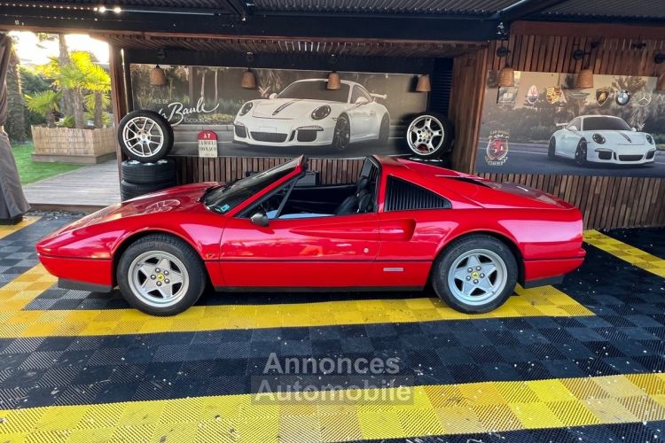 Ferrari 328 v8 entretien concessionnaire 1er proprietaire - <small></small> 117.000 € <small>TTC</small> - #1