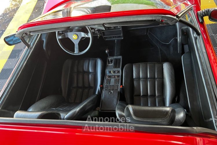 Ferrari 328 v8 entretien concessionnaire 1er proprietaire - <small></small> 117.000 € <small>TTC</small> - #15