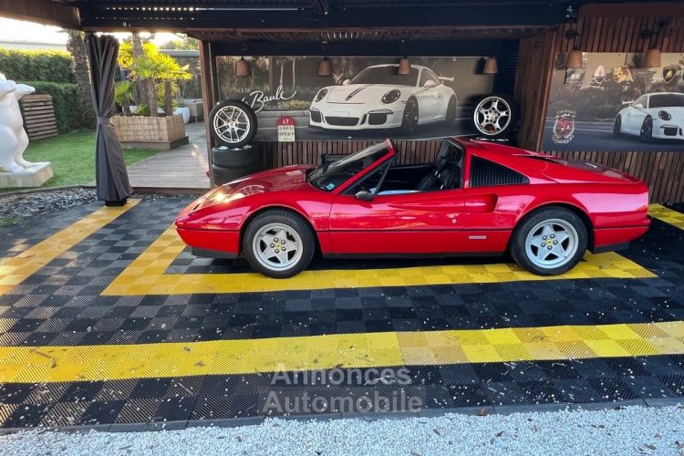 Ferrari 328 v8 entretien concessionnaire 1er proprietaire - <small></small> 117.000 € <small>TTC</small> - #19