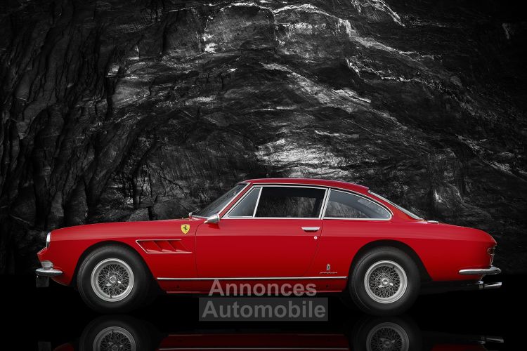 Ferrari 330 GT 2+2 Série 2 V12 Bv5 - <small></small> 335.000 € <small>TTC</small> - #1