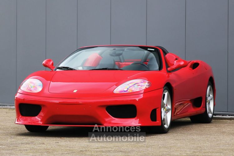 Ferrari 360 Modena Spider - Manual 3.6L V8 producing 395 bhp - <small></small> 105.000 € <small>TTC</small> - #18