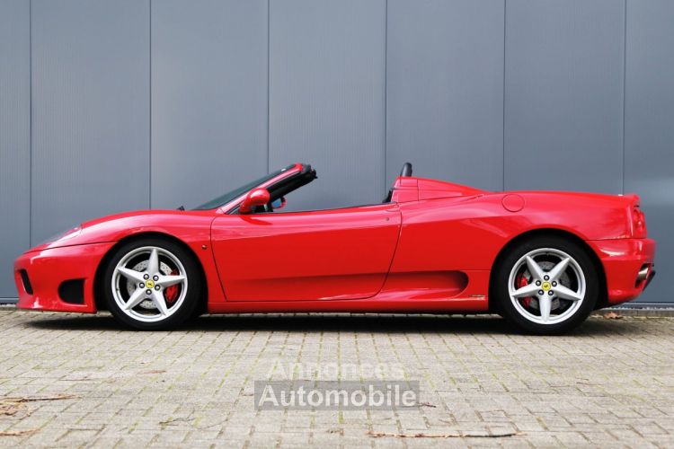 Ferrari 360 Modena Spider - Manual 3.6L V8 producing 395 bhp - <small></small> 105.000 € <small>TTC</small> - #22