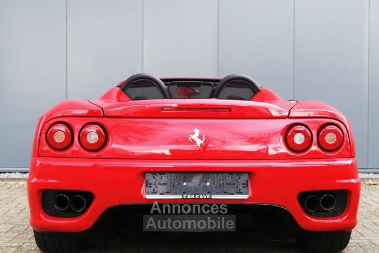 Ferrari 360 Modena Spider - Manual 3.6L V8 producing 395 bhp - <small></small> 105.000 € <small>TTC</small> - #28