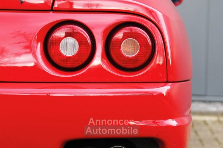 Ferrari 360 Modena Spider - Manual 3.6L V8 producing 395 bhp - <small></small> 105.000 € <small>TTC</small> - #29