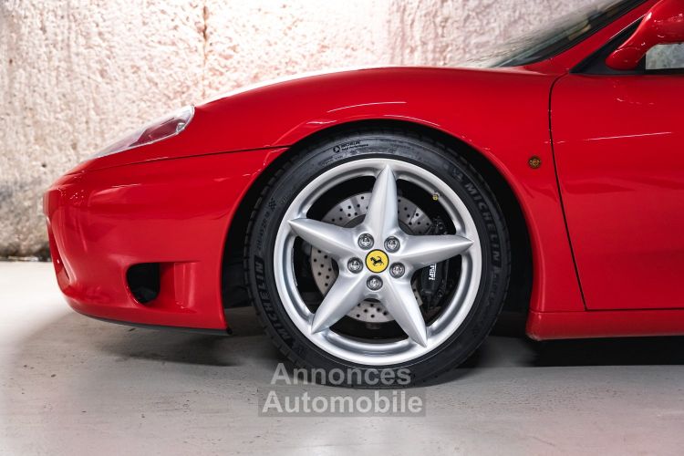 Ferrari 360 Modena V8 3.6 400 - <small>A partir de </small>1.180 EUR <small>/ mois</small> - #8