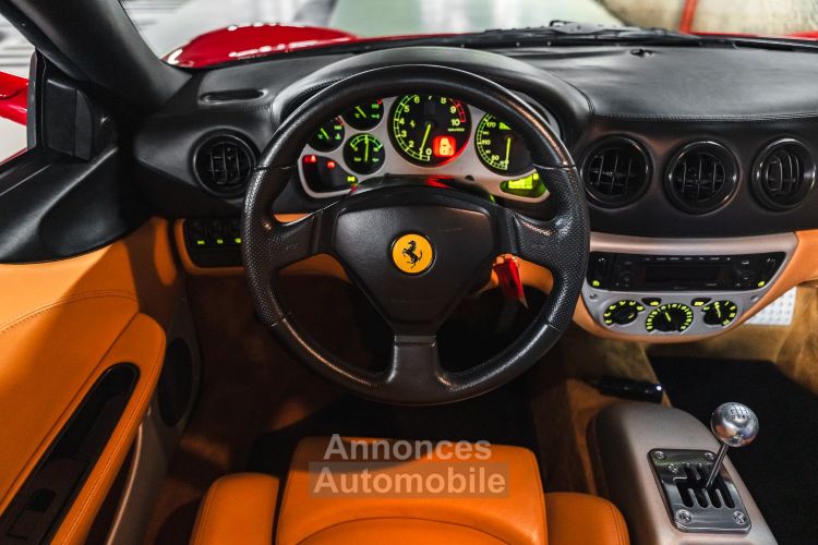 Ferrari 360 Modena V8 3.6 400 Boîte Manuelle - <small>A partir de </small>1.200 EUR <small>/ mois</small> - #31