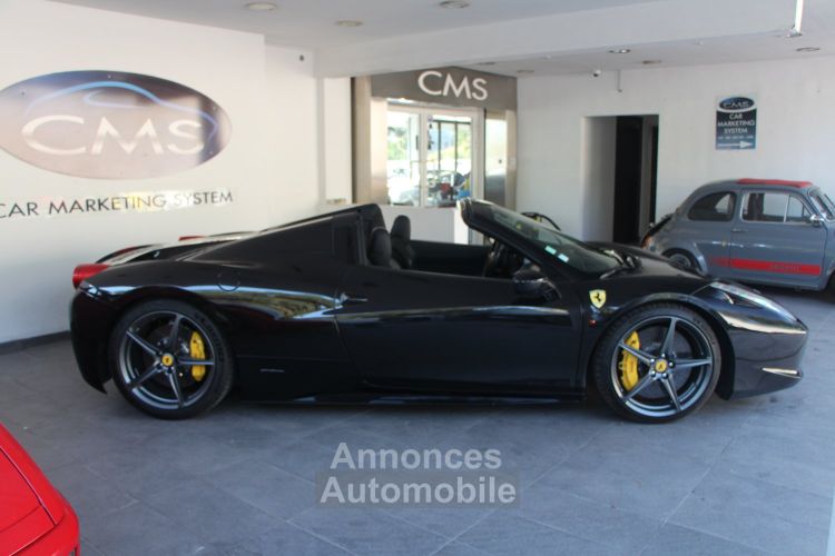 Ferrari 458 Italia Spider 4.5 V8 570ch - <small>A partir de </small>2.190 EUR <small>/ mois</small> - #3