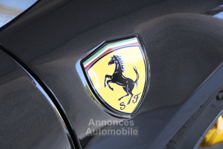 Ferrari 458 Italia Spider 4.5 V8 570ch - <small>A partir de </small>2.190 EUR <small>/ mois</small> - #7