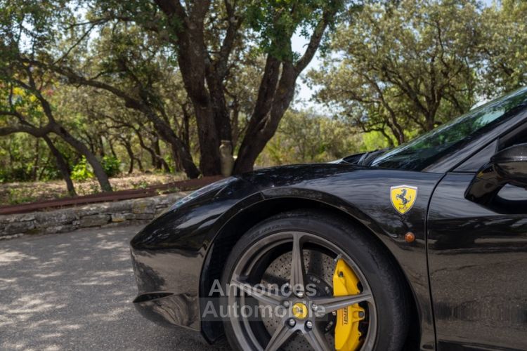 Ferrari 458 Italia Spider Ferrari 458 Spider En Parfait état - 2ème Main - Entretien 100% Ferrari Et à Jour - <small></small> 244.990 € <small></small> - #22