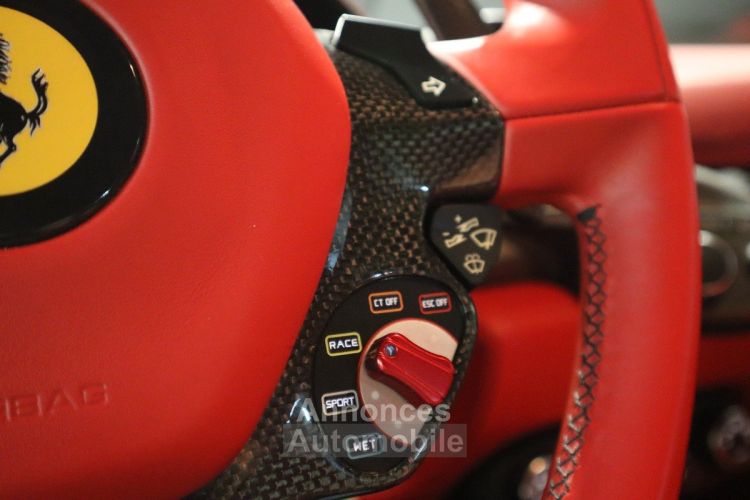 Ferrari 458 Italia V8 570 cv - Historique complet - Caméra de recul - Intérieur Rouge Cartier - <small></small> 173.490 € <small>TTC</small> - #16